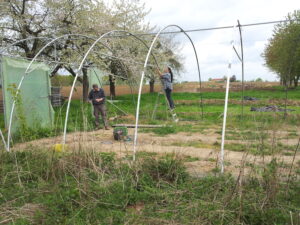 Mehr über den Artikel erfahren Arbeitseinsatz Gärtnerhof Glahe 1. und 2. Mai 2015